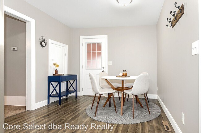 Building Photo - 3 br, 2 bath House - 349 S Chillicothe St