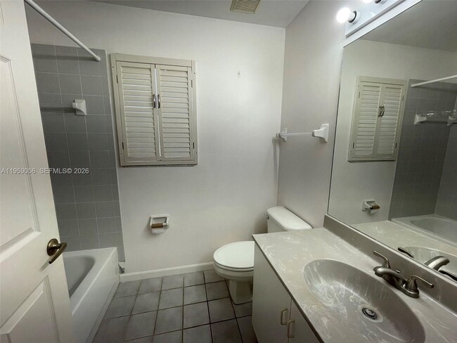 Building Photo - 2710 Augusta Dr