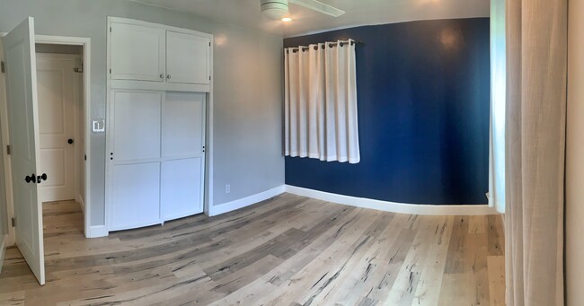 Building Photo - 1516 Oliver Ave