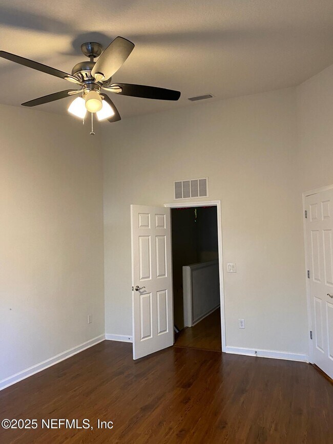 Building Photo - 4204 Crownwood Dr