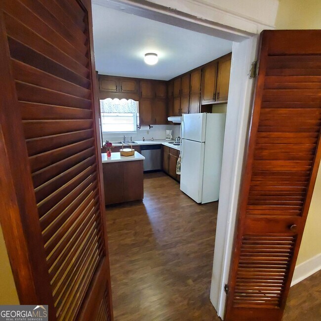 Building Photo - 7025 Rico Rd