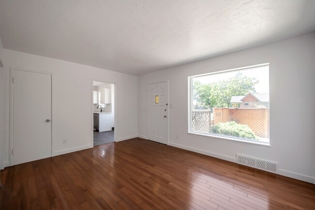 Building Photo - 1777 S 200 E