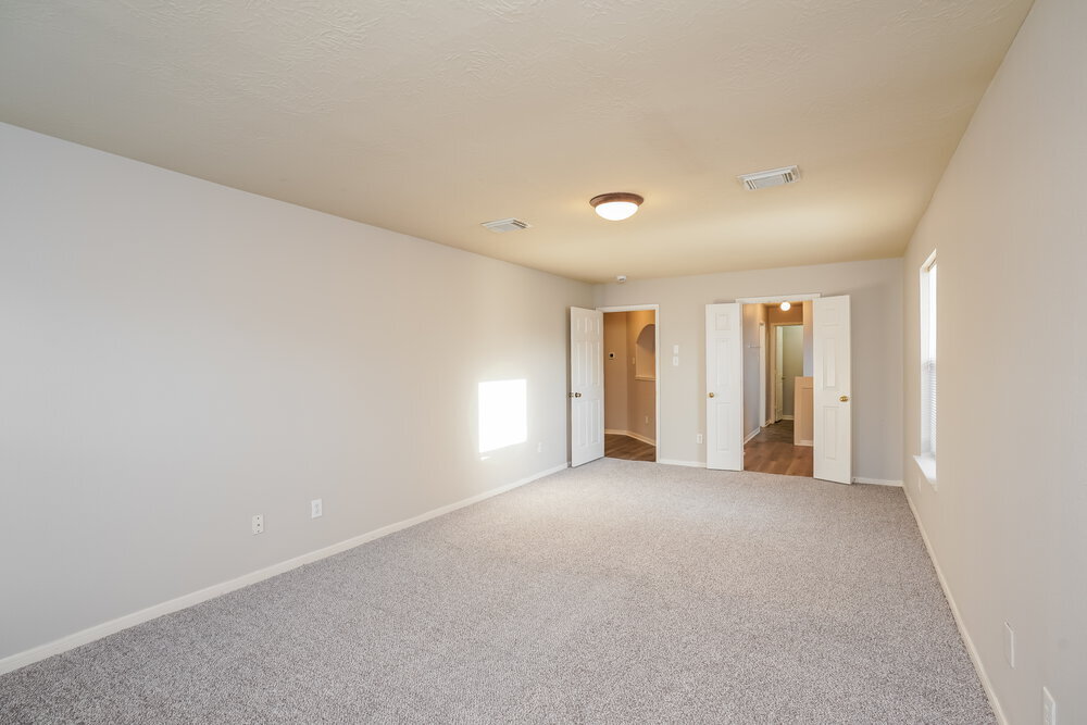 Building Photo - 923 Chad Ln