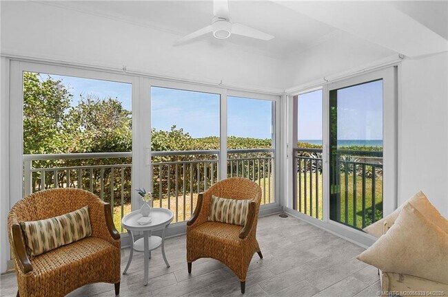 Building Photo - 1555 NE Ocean Blvd