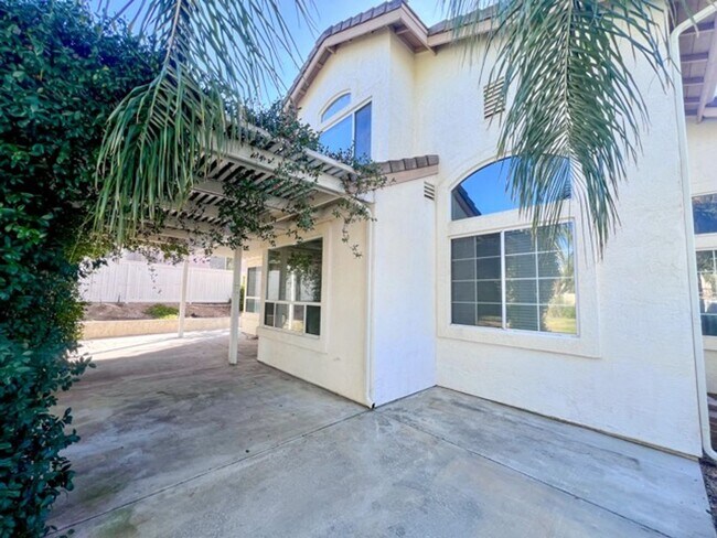 Building Photo - Wonderful 4 bedroom Temecula home for LEASE!