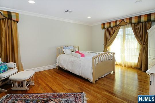 Building Photo - 417 N Woodland St