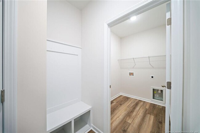 Building Photo - 4052 Lofton St