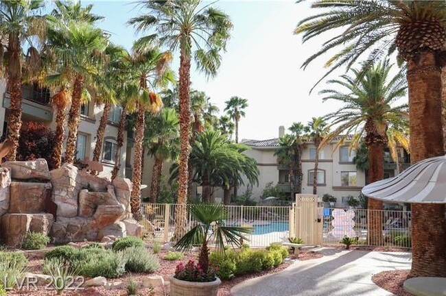 Primary Photo - 7163 S Durango Dr