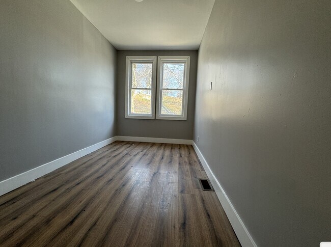 Unit 1F - 273 Liberty Ave