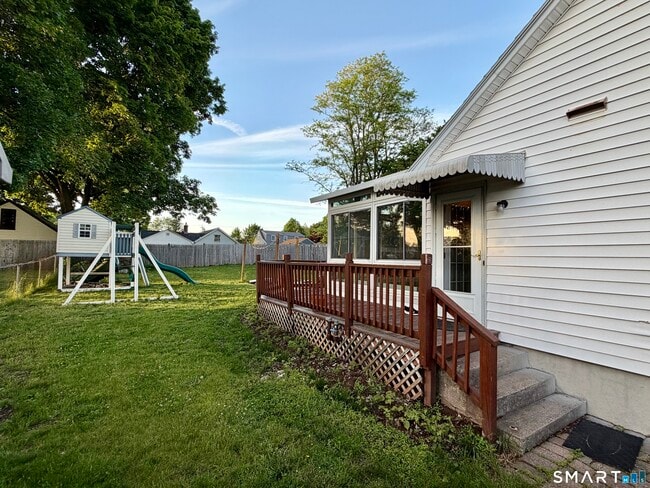 Building Photo - 154 Harding Ave