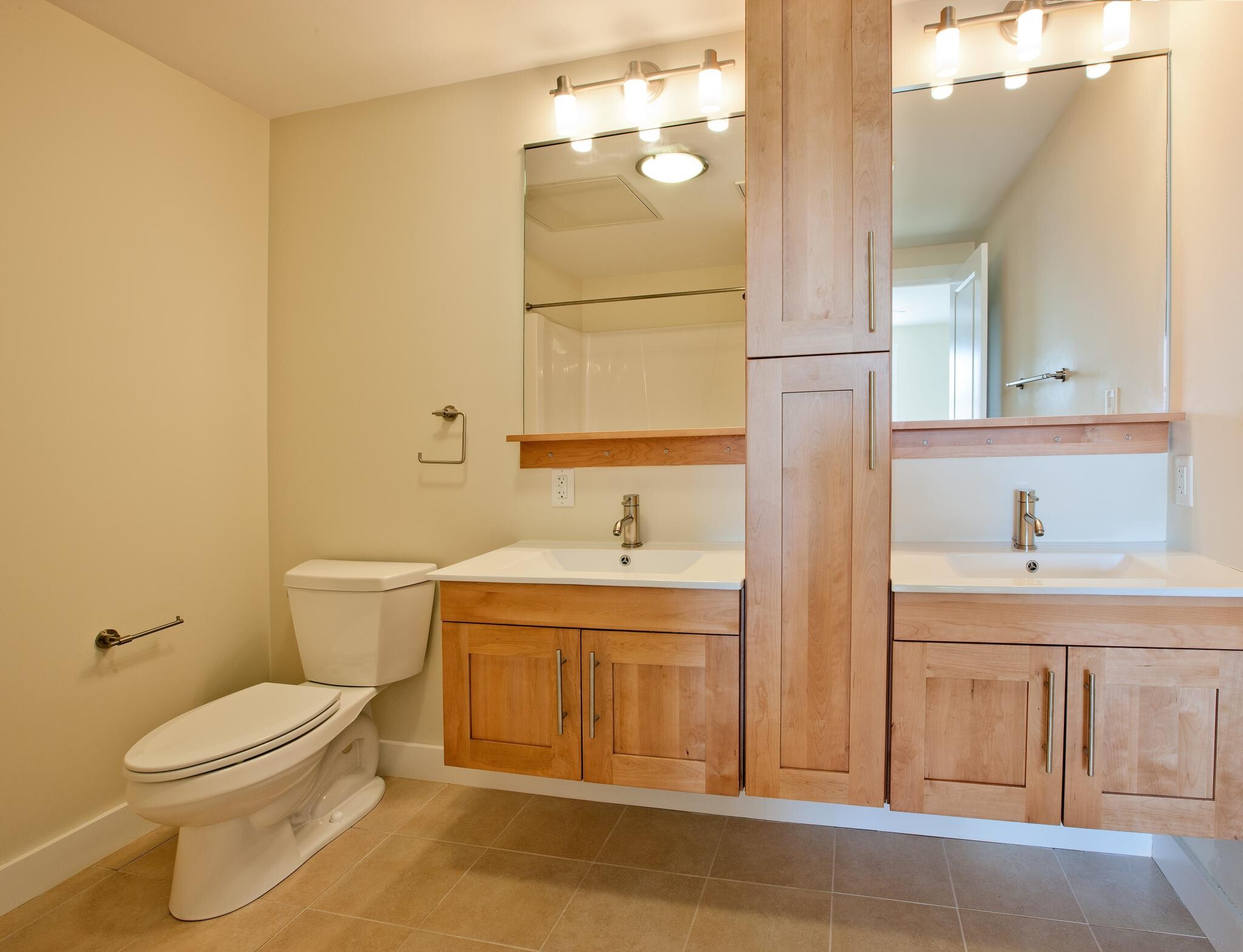 Building Photo - 87 New St