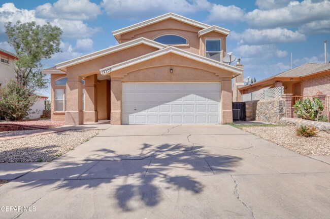 Primary Photo - 12209 Chato Villa Dr