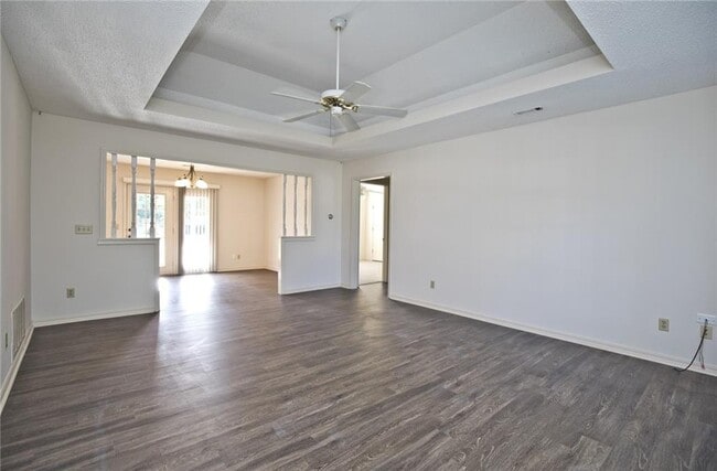 Building Photo - 816 Kinkade Pl