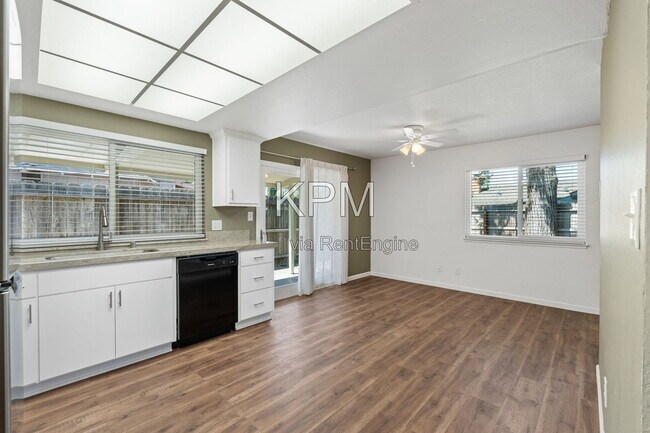 Building Photo - 1735 Kingwood Ave