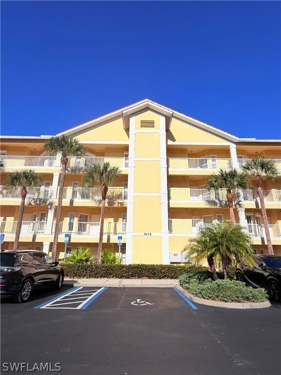 Building Photo - 9175 Celeste Dr