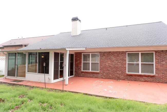 Building Photo - 1159 Simonton Glen Way SE
