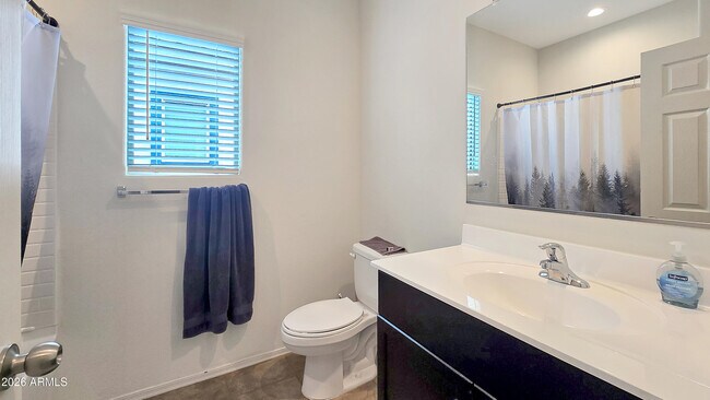 Building Photo - 5074 S 251st Dr