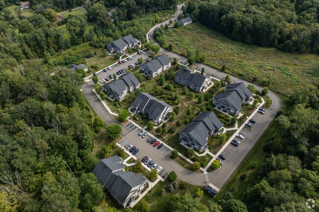 Building Photo - Bridleside Apartments