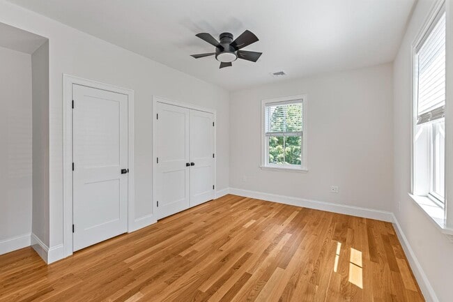Building Photo - 48-50 Water st - Unit 2