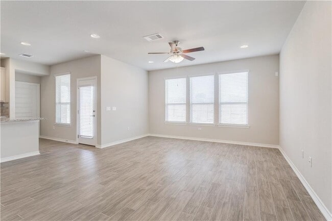 Building Photo - 14202 McCoy Lp