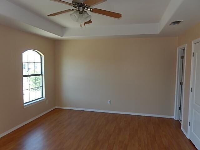 Building Photo - 1027 Yellow Hammer Street