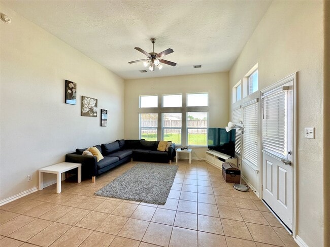 Building Photo - 2519 Horned Owl Dr