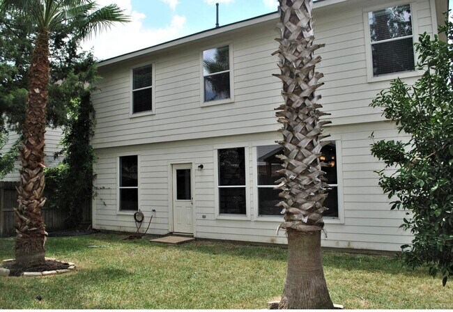 Building Photo - 19438 Juniper Vale Cir