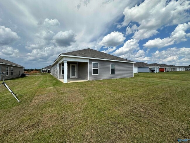 Building Photo - 130 Nettle Leaf Dr