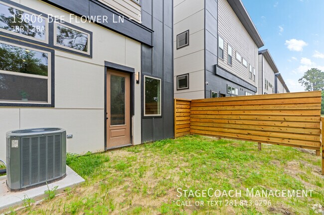 Building Photo - 13806 Bee Flower Ln