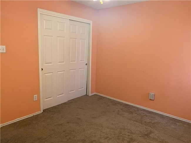 Building Photo - 2302 Tracey Ann Ln