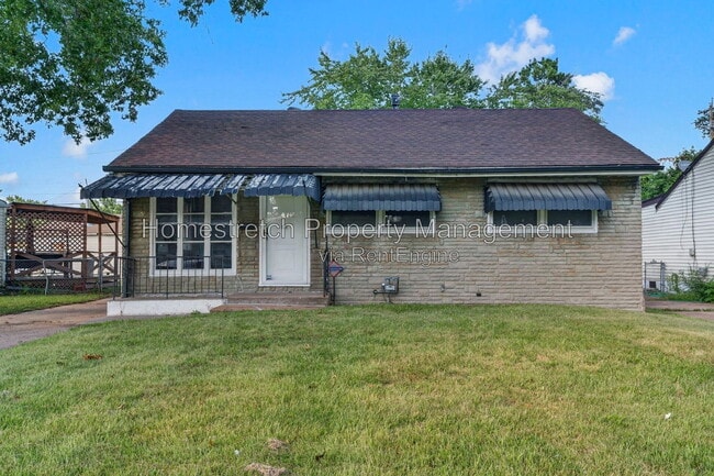 Building Photo - 161 Cameron Rd