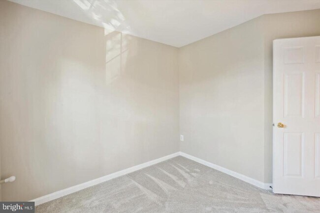 Building Photo - 5528 Aeriel Pl