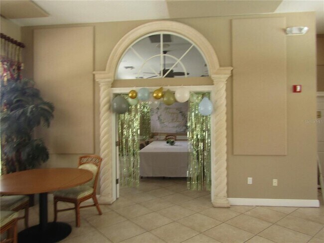 Building Photo - 4526 Cancello Grande Ave
