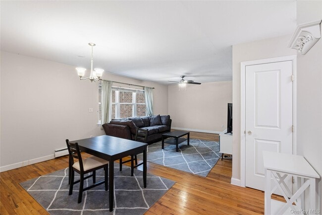 Building Photo - 219 Farber Dr