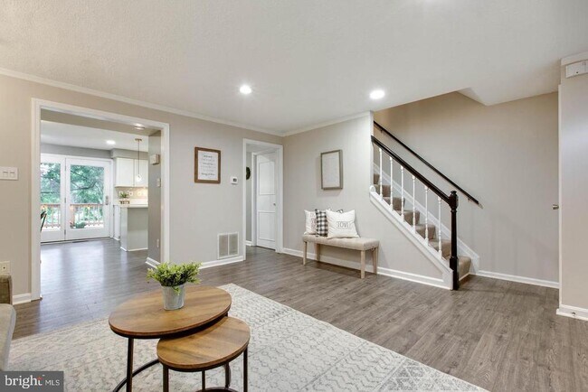 Building Photo - 5420 King Arthur Cir