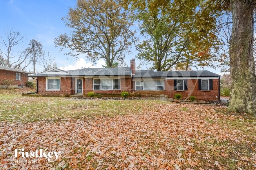 Building Photo - 10220 Capitol Dr