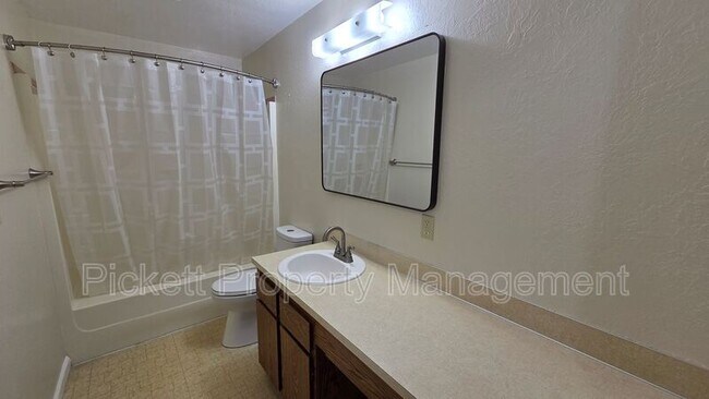 Building Photo - 8995 Hoot Ridge Ln NW