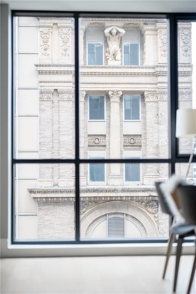 Building Photo - 350 Oliver Ave