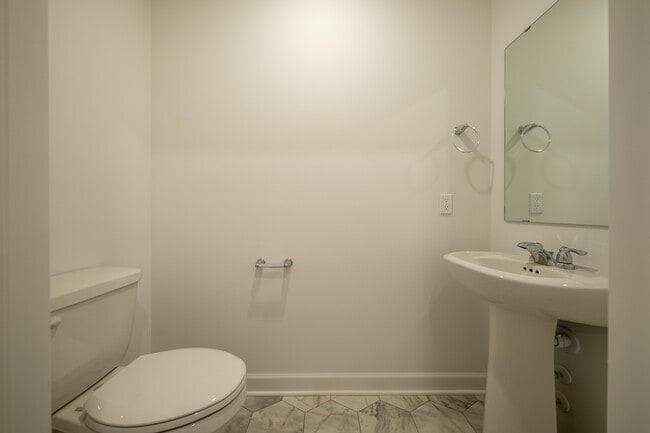 Building Photo - 21715 Denton Ave