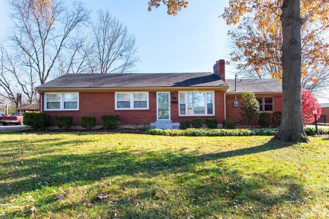 Building Photo - Fall in Love with this home!!!