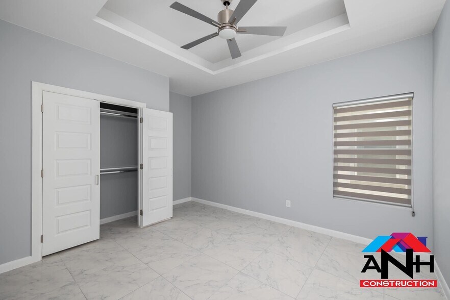 Building Photo - 1025 N Blair Ave