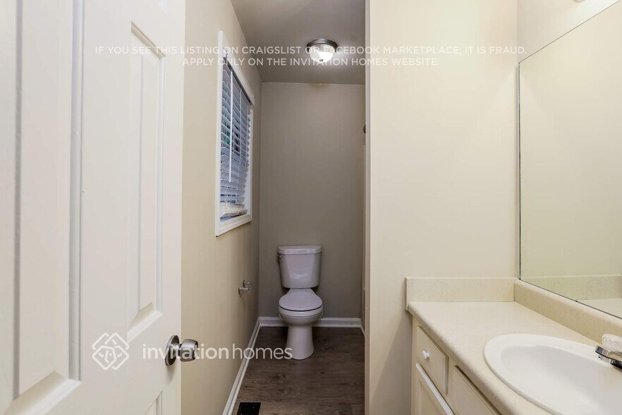 Building Photo - 112 Brookside Ct
