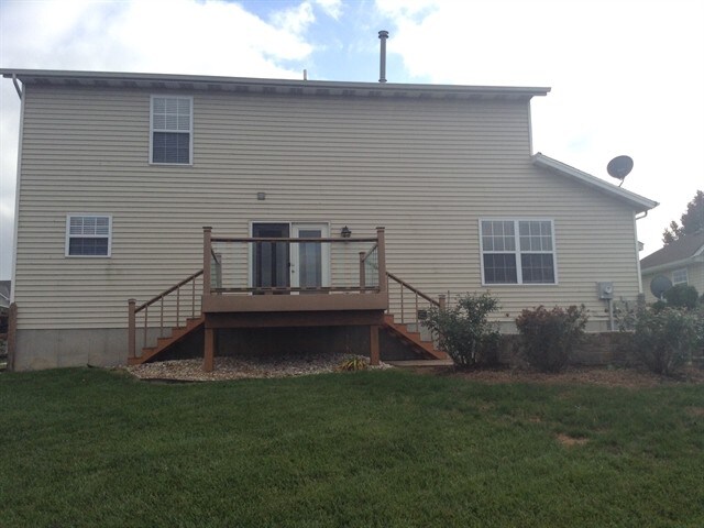Building Photo - 6335 Glenmont Dr
