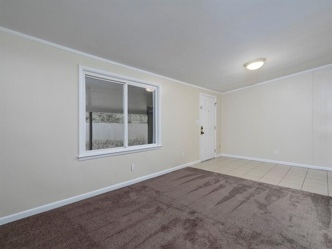 Building Photo - 4340 Hanfred Ln