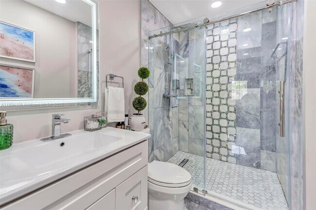 Building Photo - 4311 SW 160th Ave