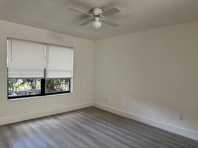 Building Photo - 4201 W McNab Rd