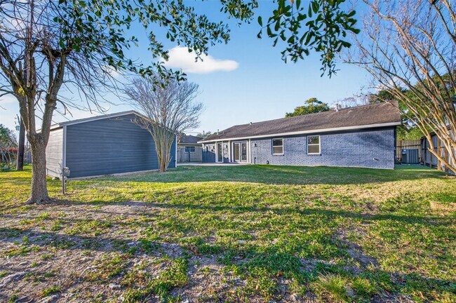 Building Photo - 5407 Lymbar Dr