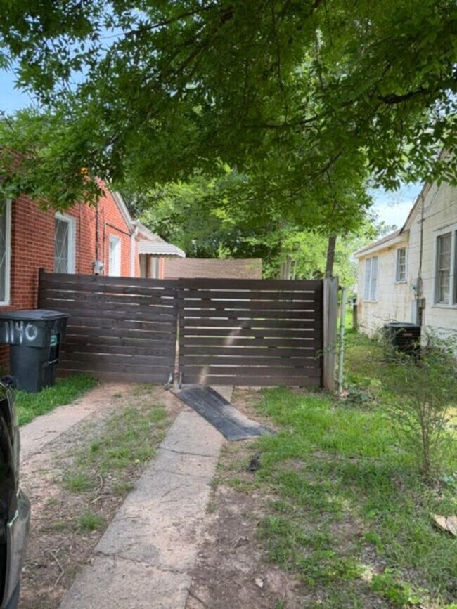 Building Photo - Updated brick home for lease near BAFB | Bossier City, LA 71112 | 3 bedrooms