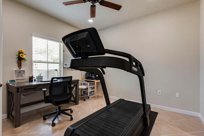 Building Photo - 4600 Hermosa Rd