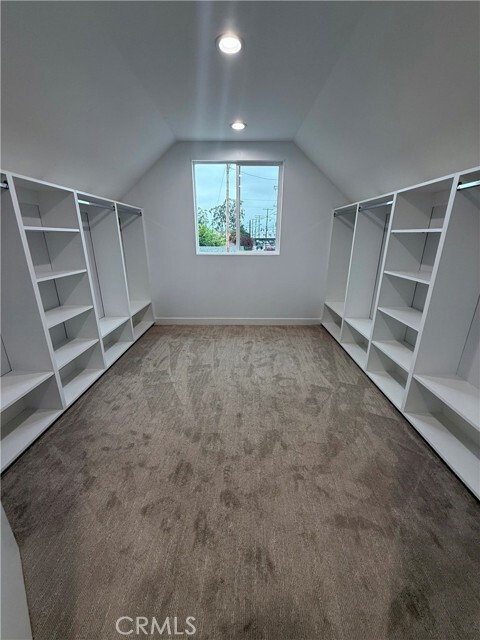 Building Photo - 6346 Goodland Pl